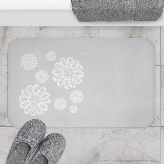 Cloud Veil bath mat