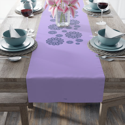 Dreamy Lilac table runner