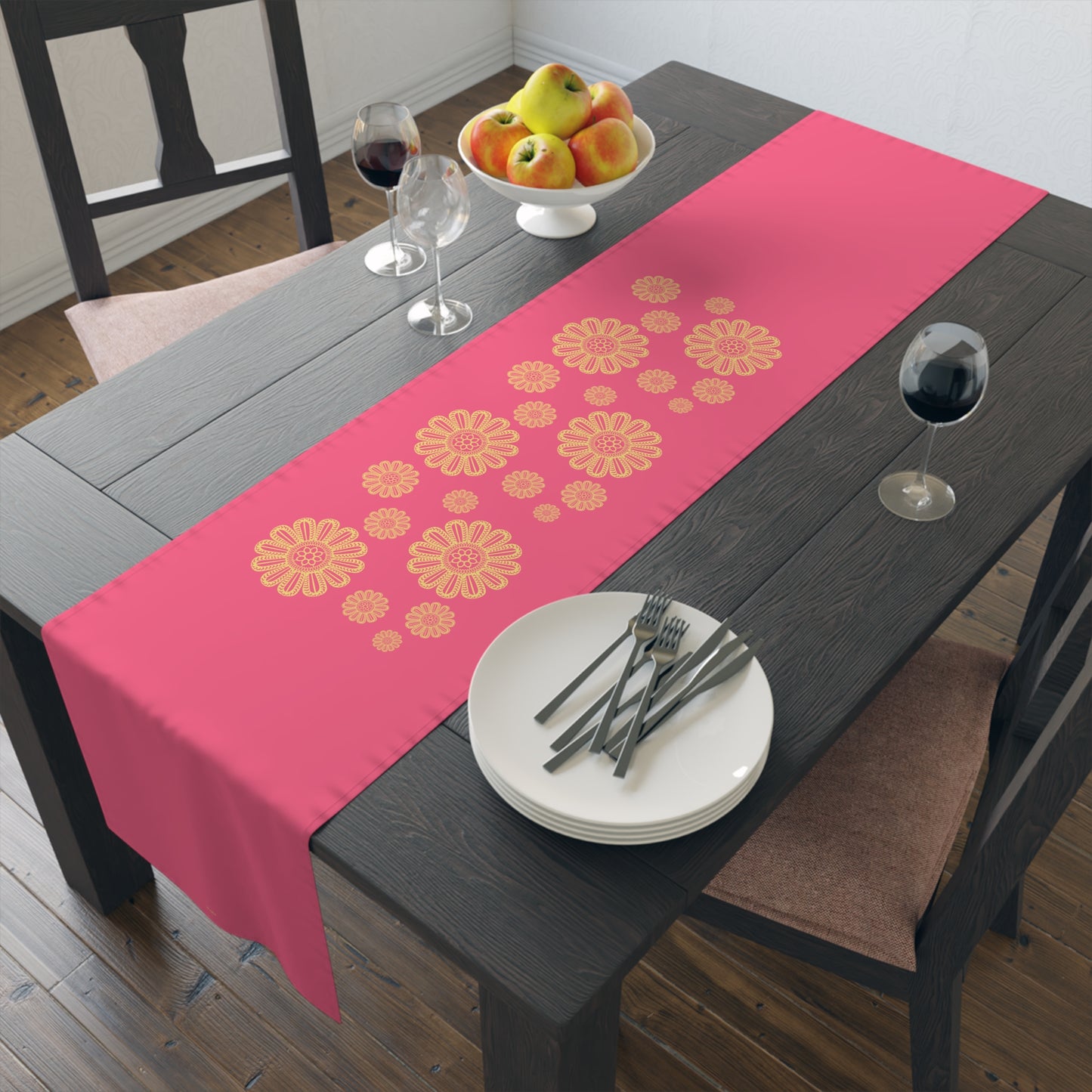 Pink Lemonade table runner